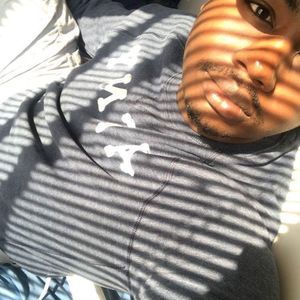 Meet your Posher, Damon